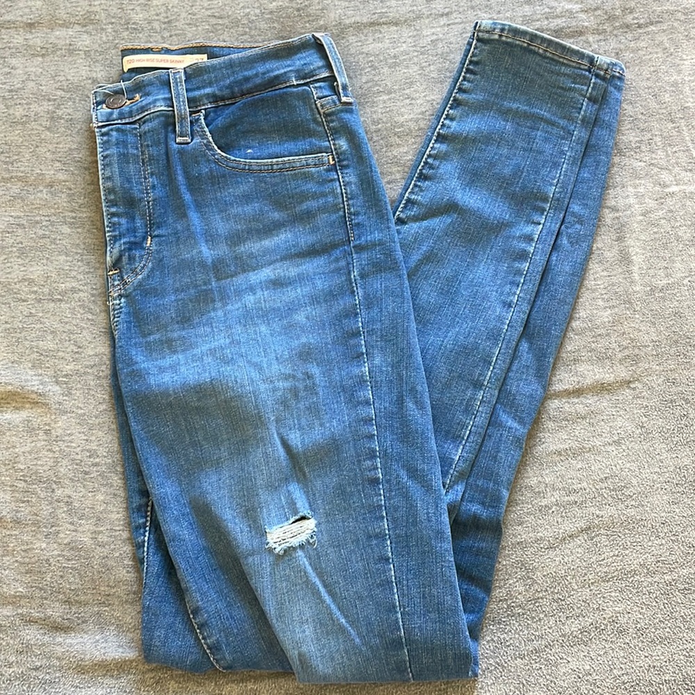 levi’s 720 high rise super skinny jean